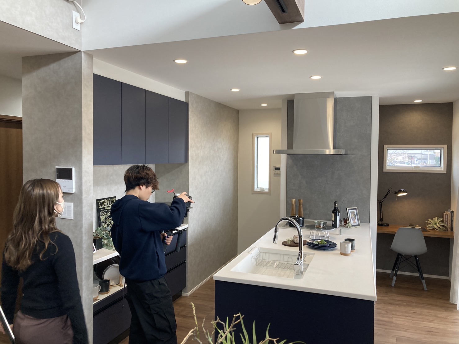 【スタッフの日常】YouTube撮影📸✨