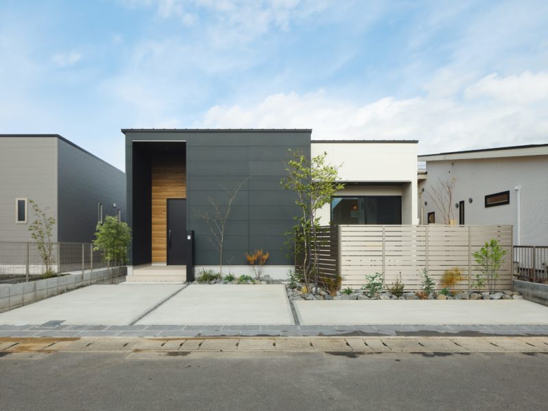 「光とプライバシーを両立させた、家族のための平屋」モデルハウスがついにオープン！